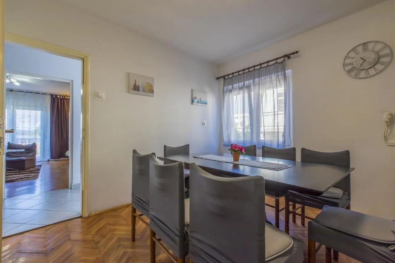 Avisnja Apartment Crikvenica
